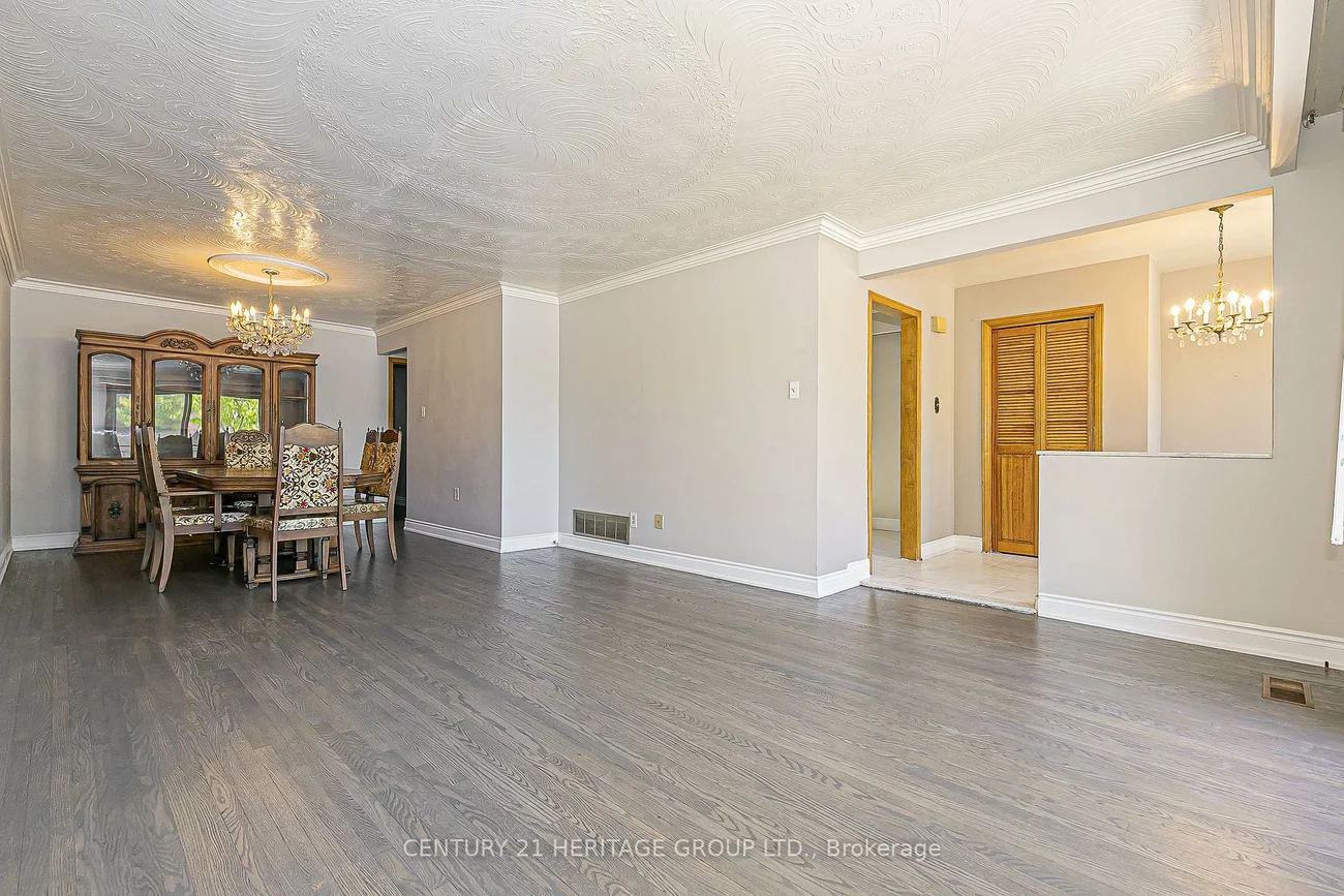 107, Hazelnut, Pleasant View, Toronto