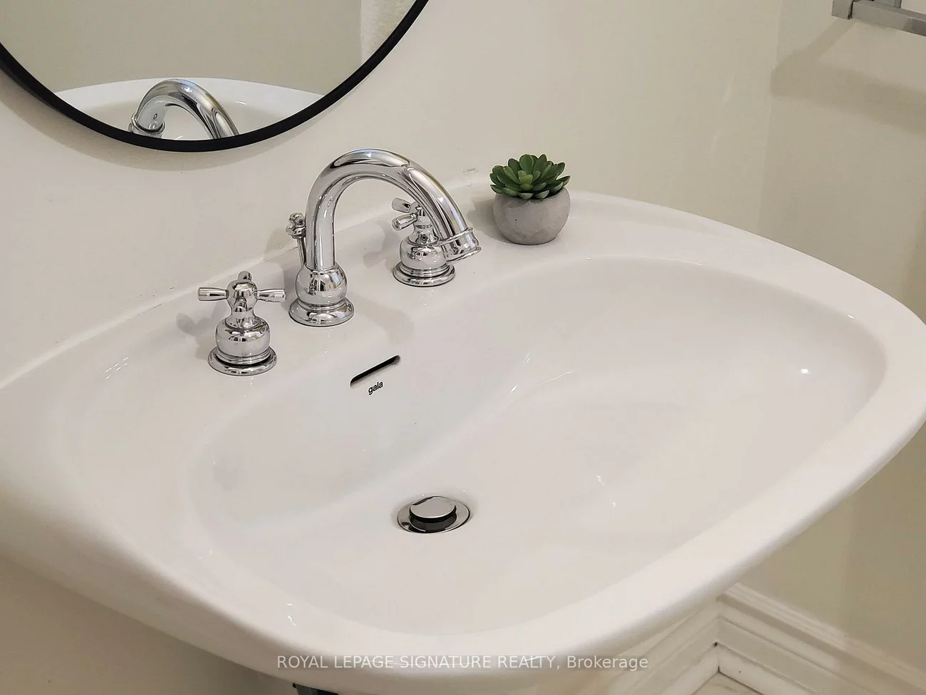 337, Glen, Rosedale-Moore Park, Toronto