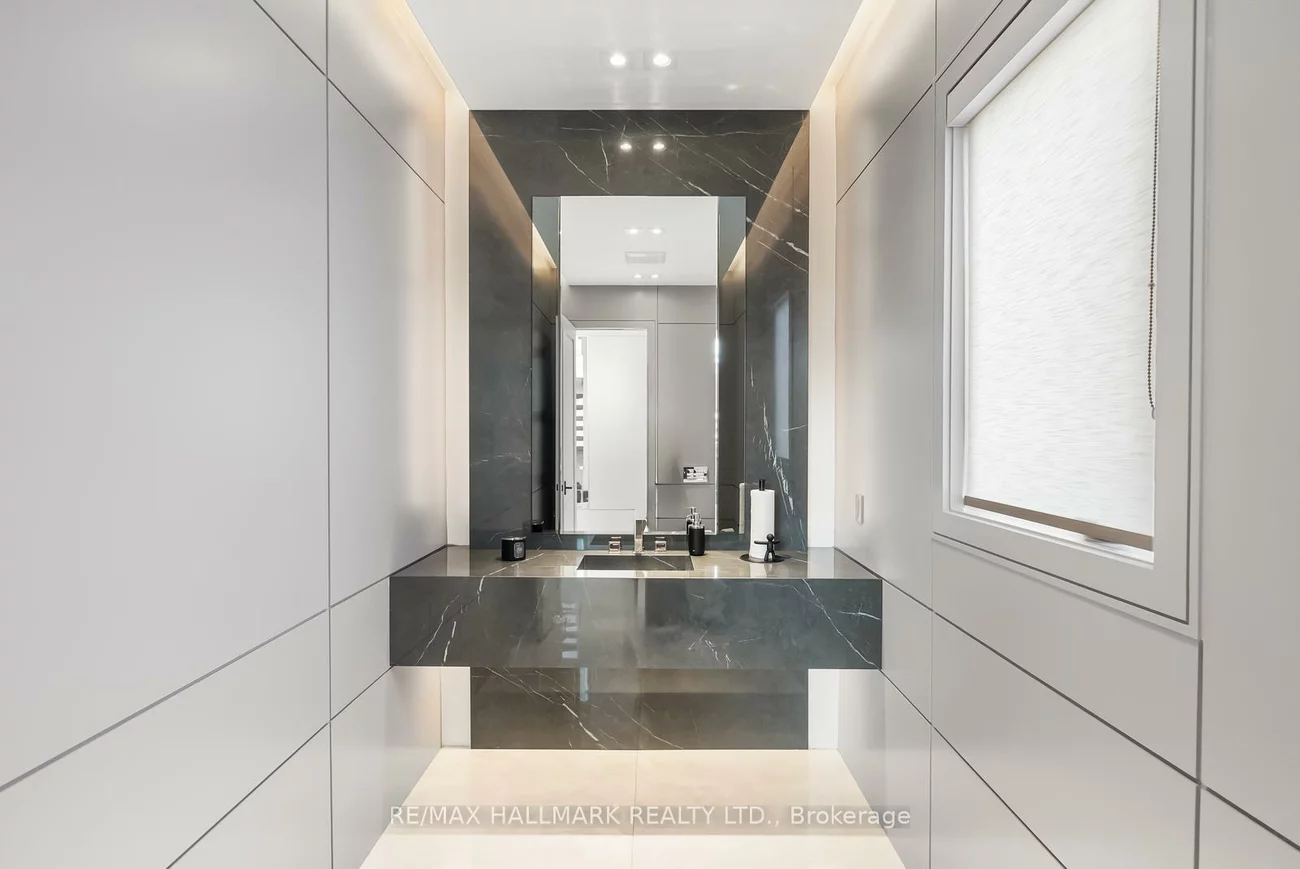 65, Whittaker, Bayview Village, Toronto