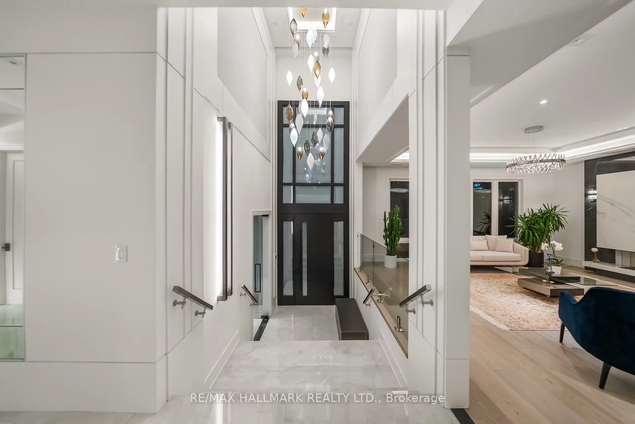 65, Whittaker, Bayview Village, Toronto