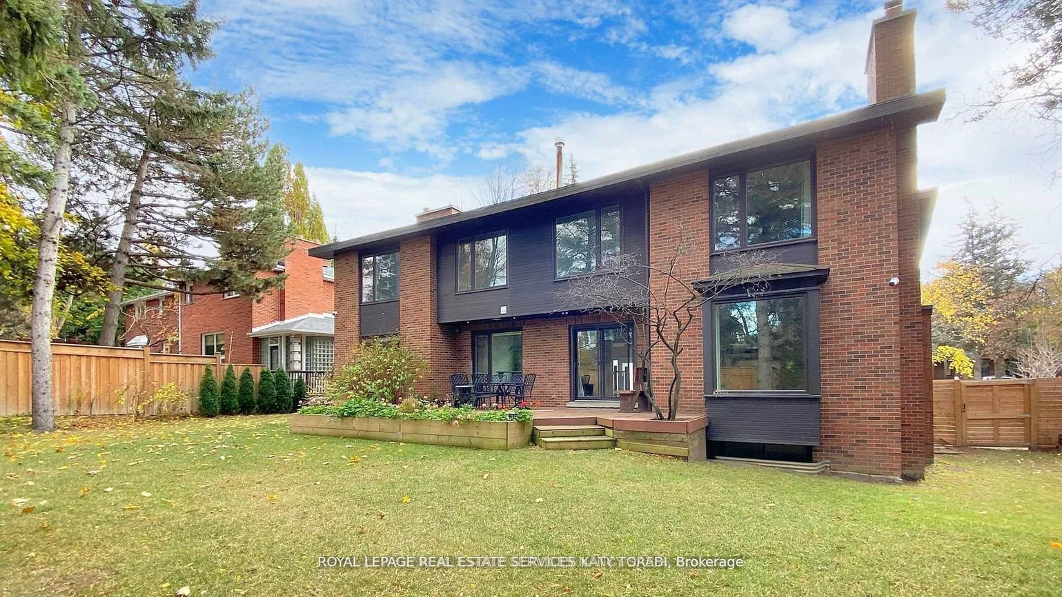 136, Denlow, Banbury-Don Mills, Toronto