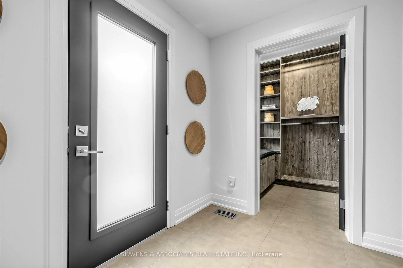 41, Invermay, Clanton Park, Toronto