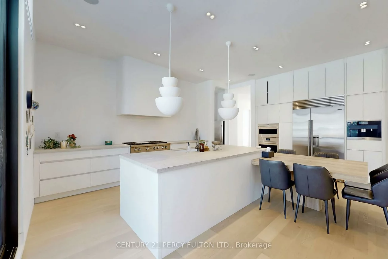 128, Anndale, Willowdale East, Toronto