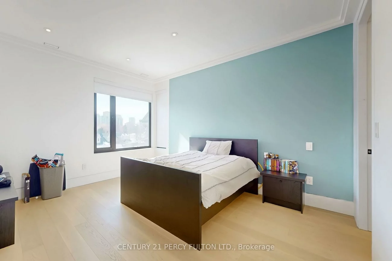 128, Anndale, Willowdale East, Toronto