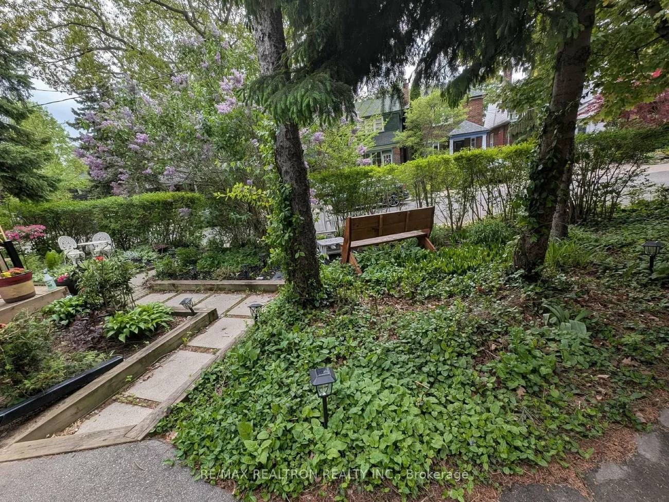 319, Wychwood, Humewood-Cedarvale, Toronto