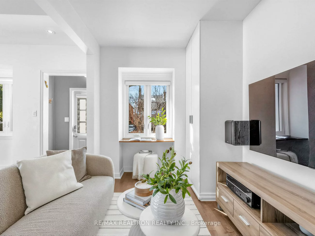 319, Wychwood, Humewood-Cedarvale, Toronto