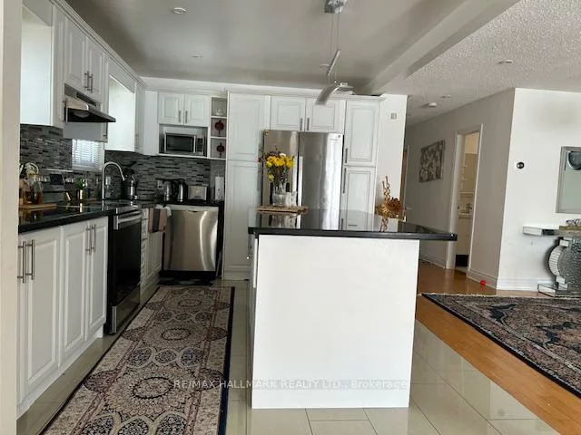 20, Yucatan, Pleasant View, Toronto