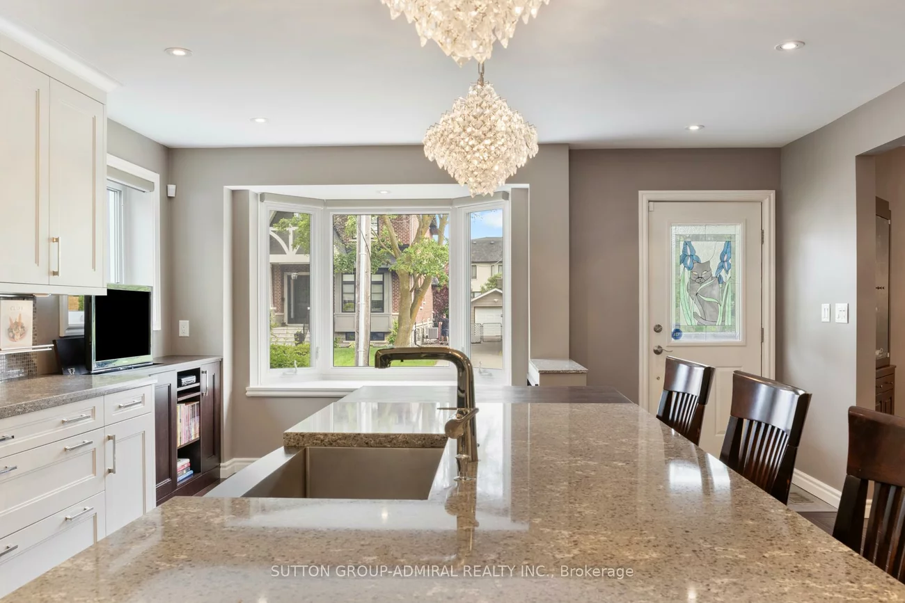 479, Hounslow, Willowdale West, Toronto