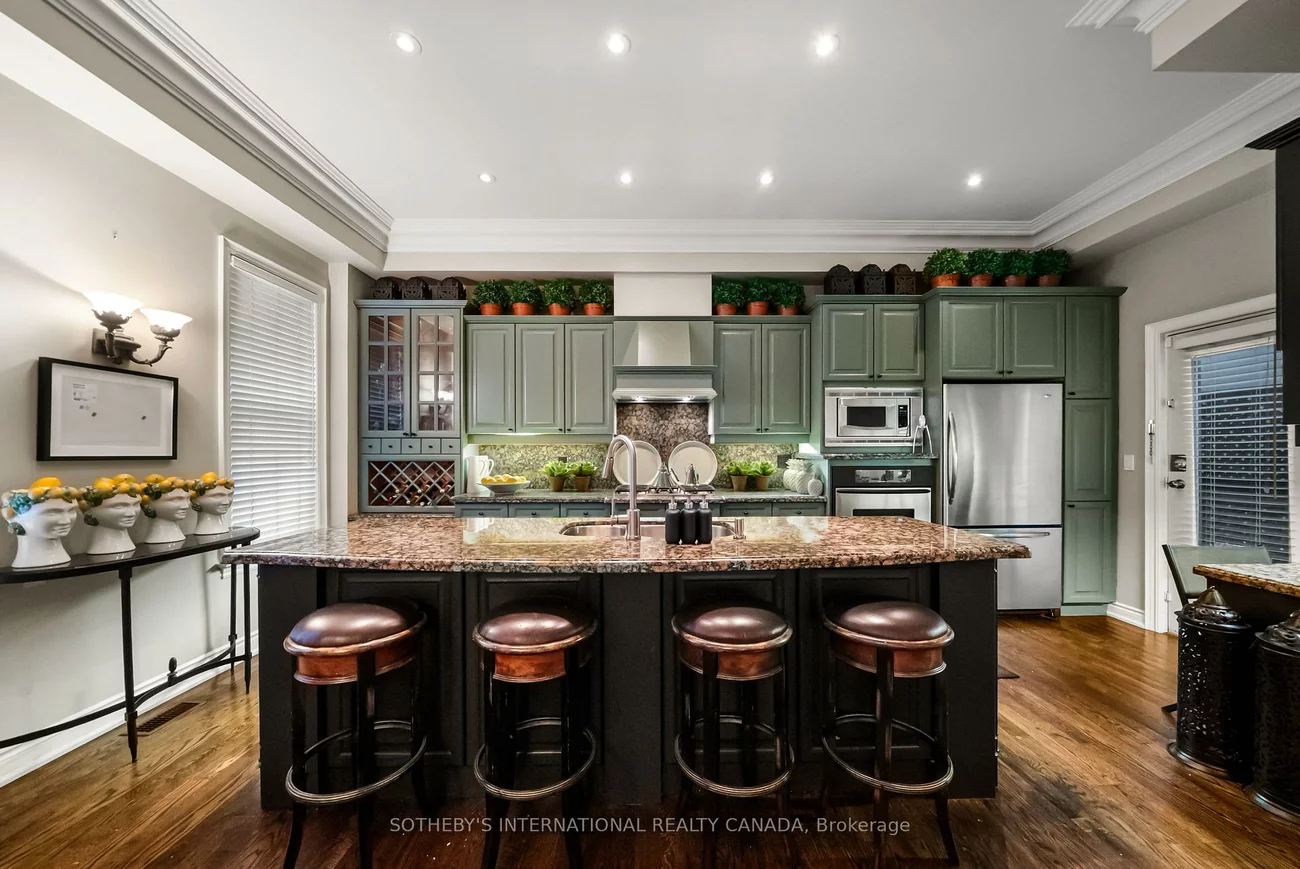 74, Aberdeen, Cabbagetown-South St. James Town, Toronto