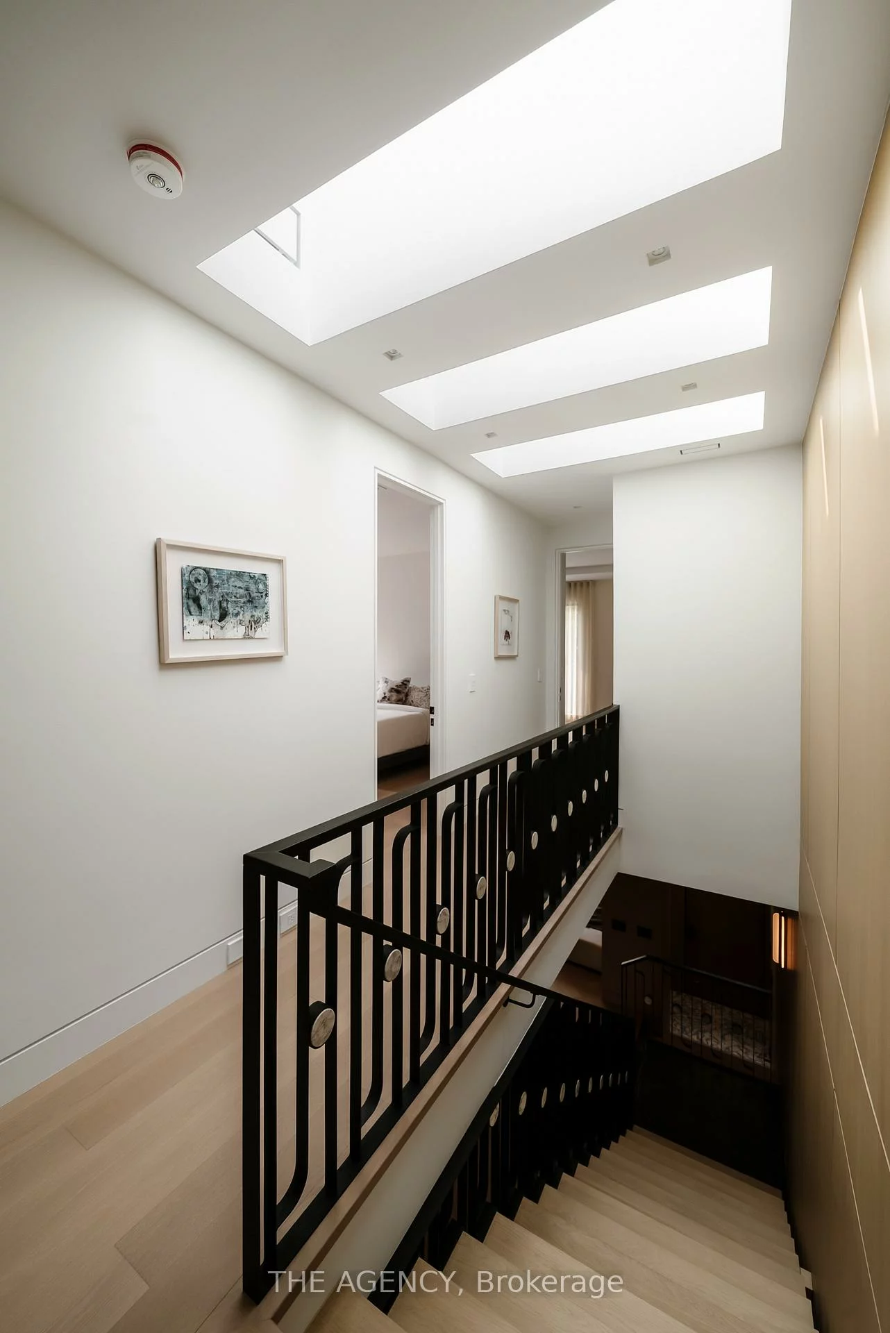 126, Sherwood, Mount Pleasant East, Toronto