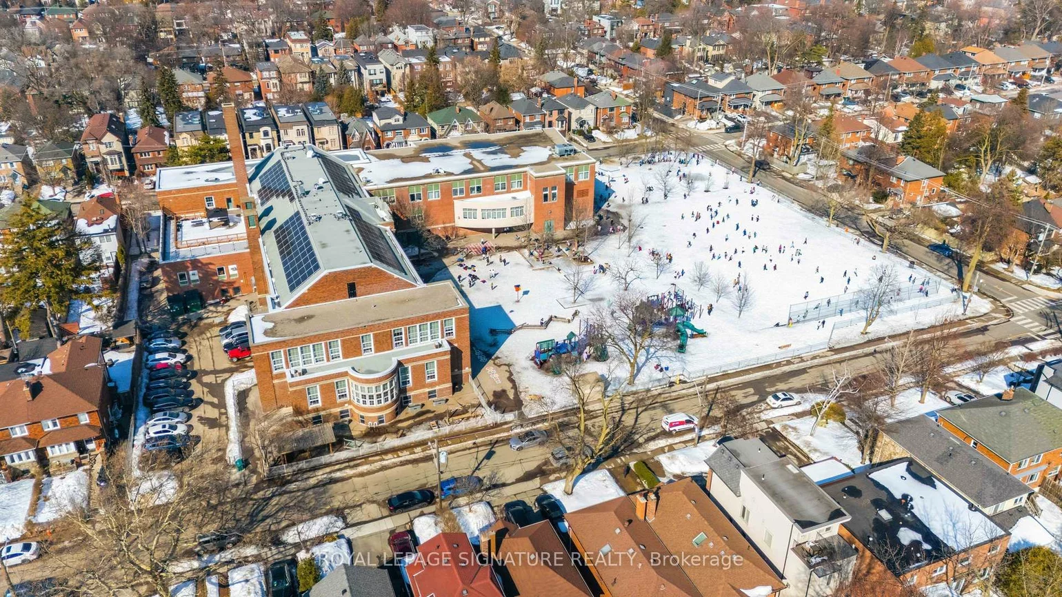 212, Cranbrooke, Lawrence Park North, Toronto