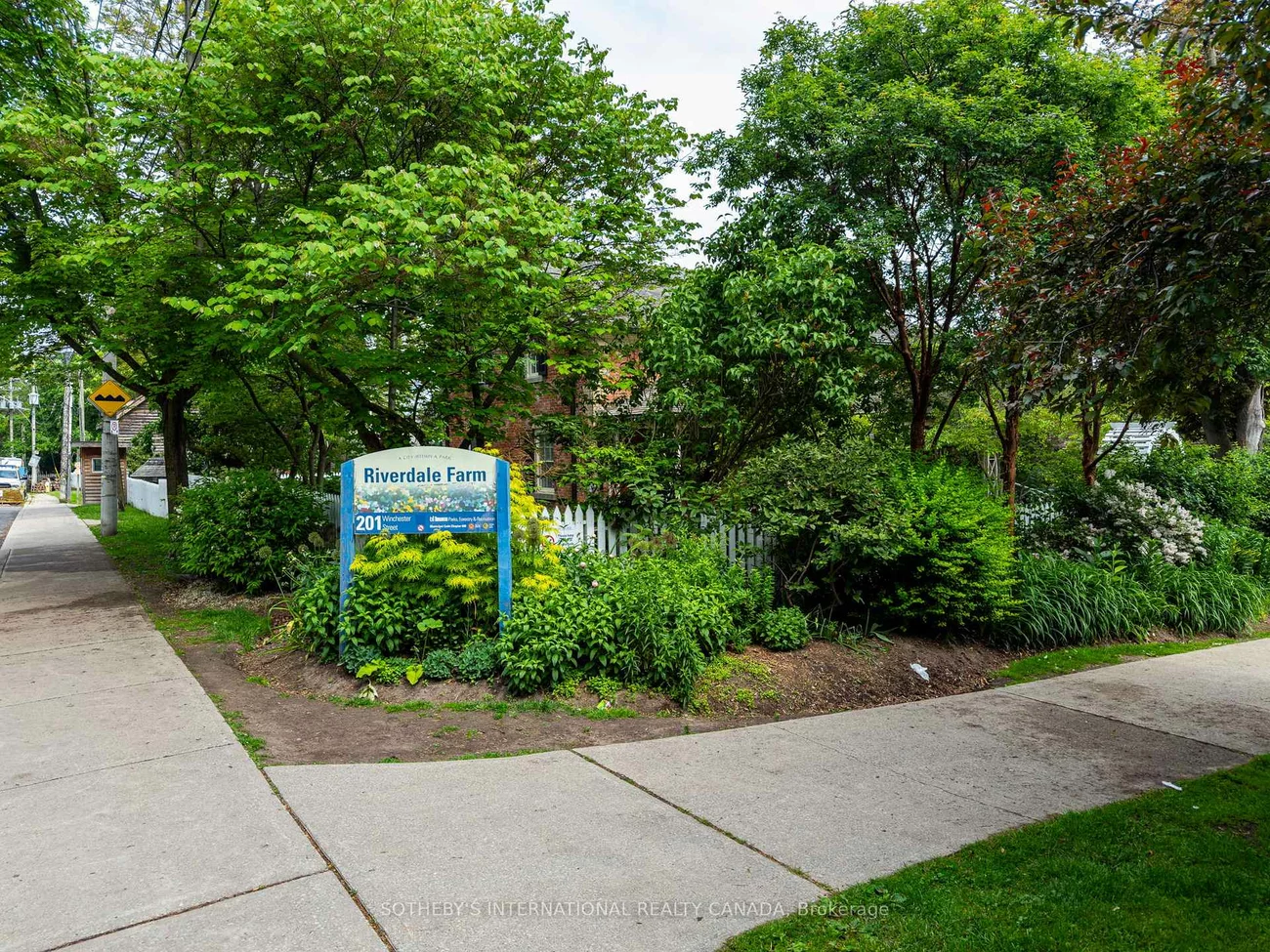 412, Wellesley, Cabbagetown-South St. James Town, Toronto