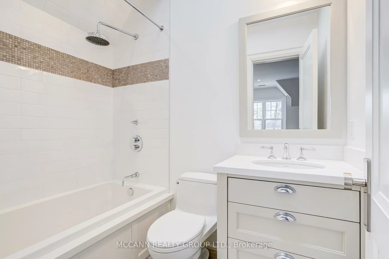 172, Hanna, Leaside, Toronto