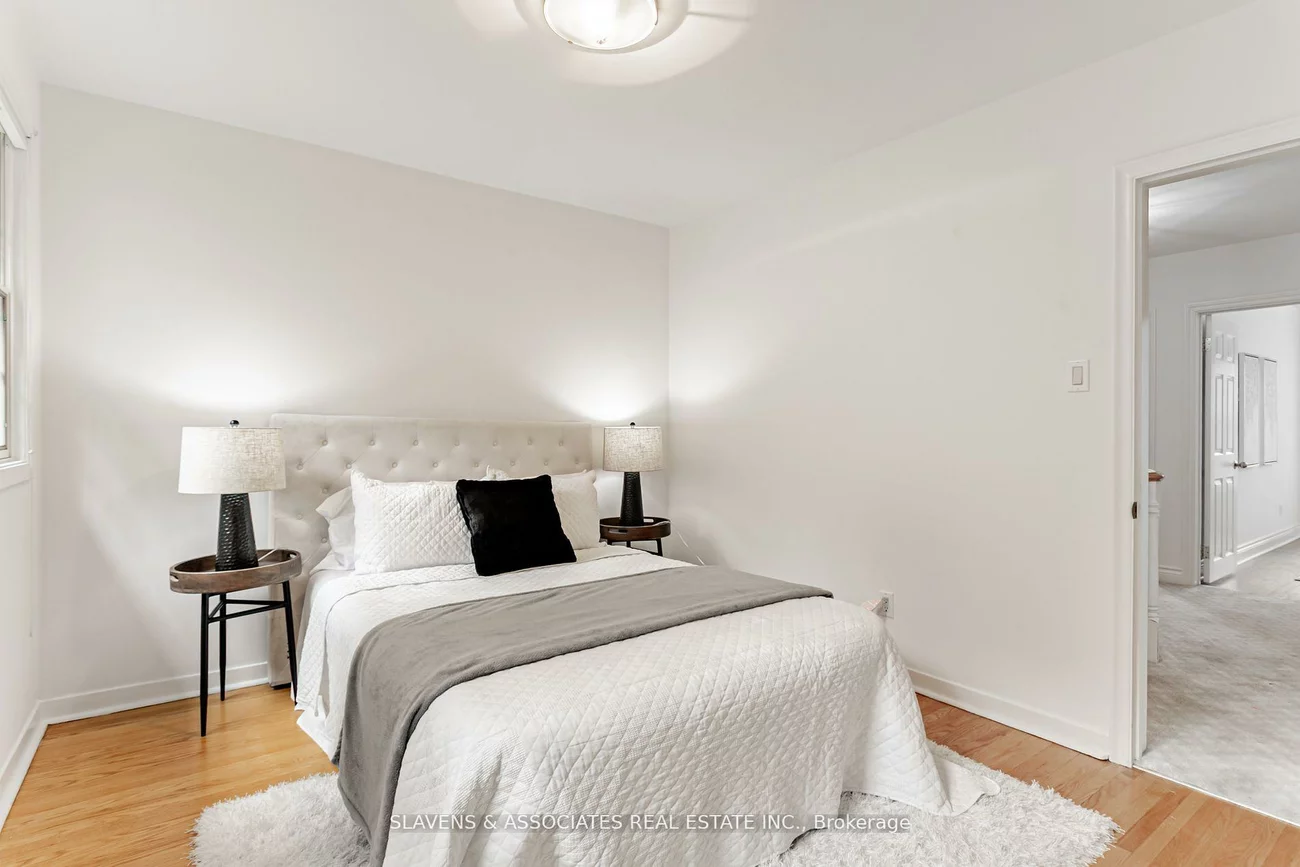 123, Lord Seaton, St. Andrew-Windfields, Toronto