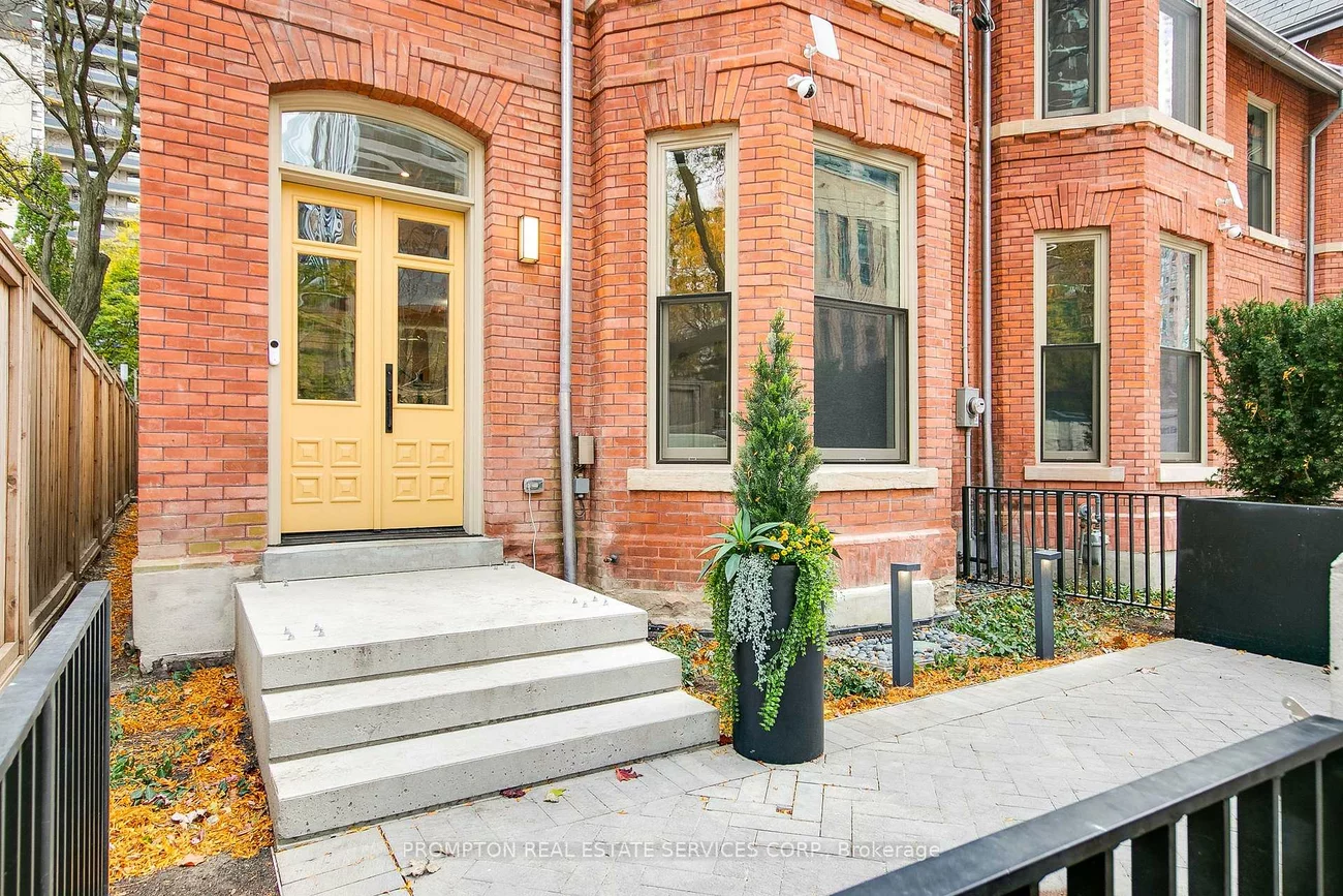 11, Gloucester, Church-Yonge Corridor, Toronto