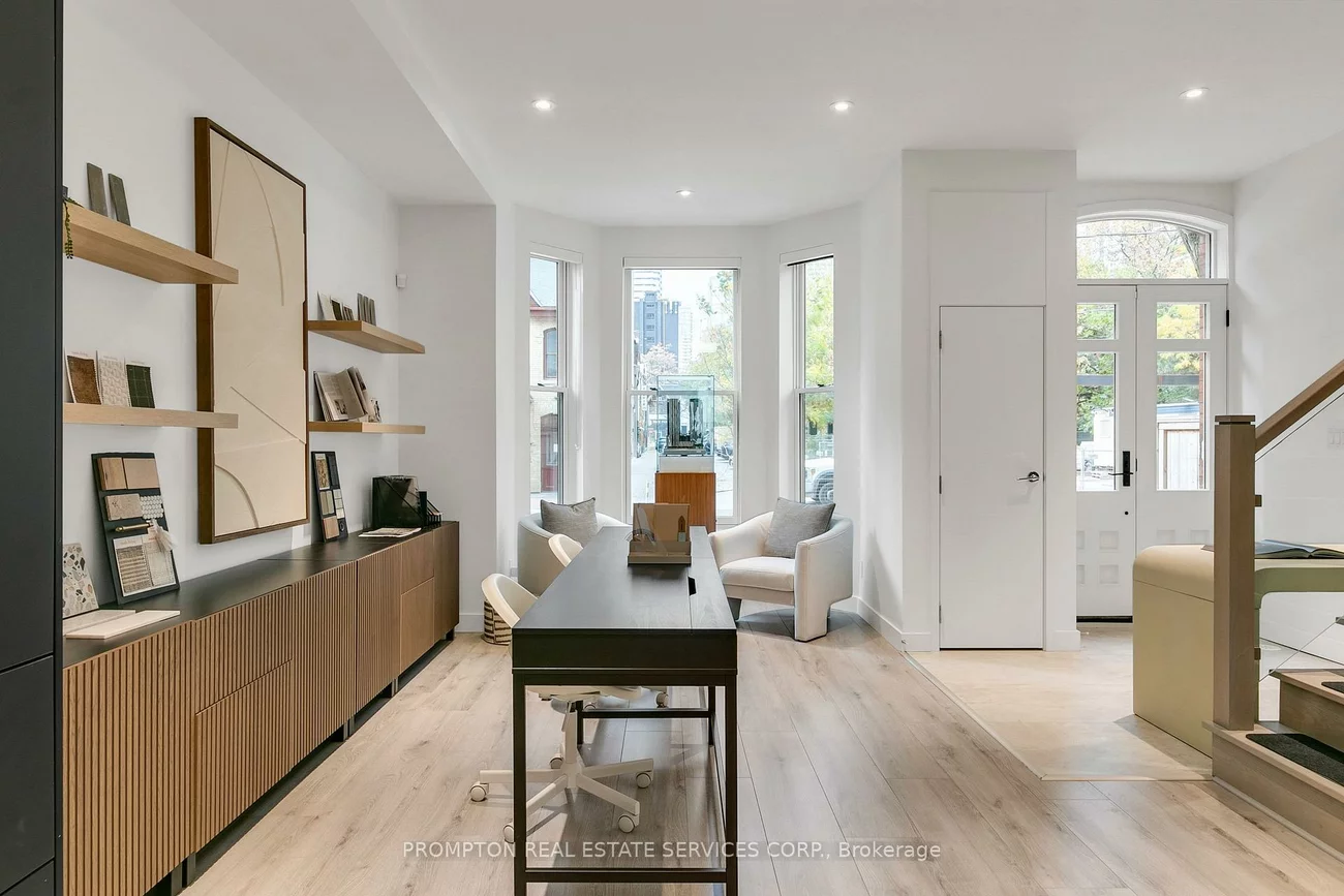 11, Gloucester, Church-Yonge Corridor, Toronto