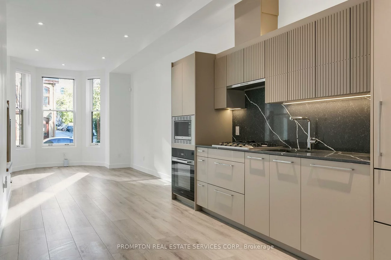 9, Gloucester, Church-Yonge Corridor, Toronto