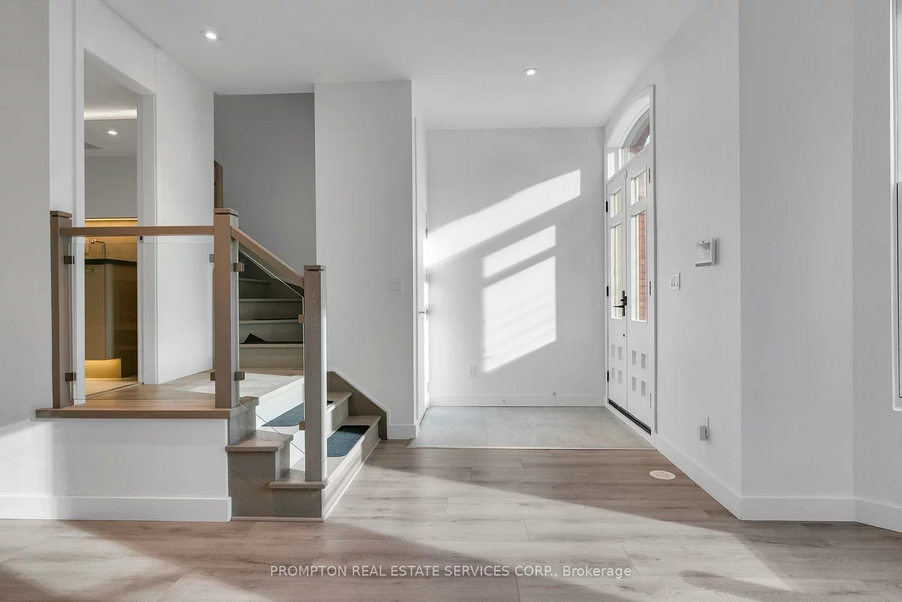 9, Gloucester, Church-Yonge Corridor, Toronto