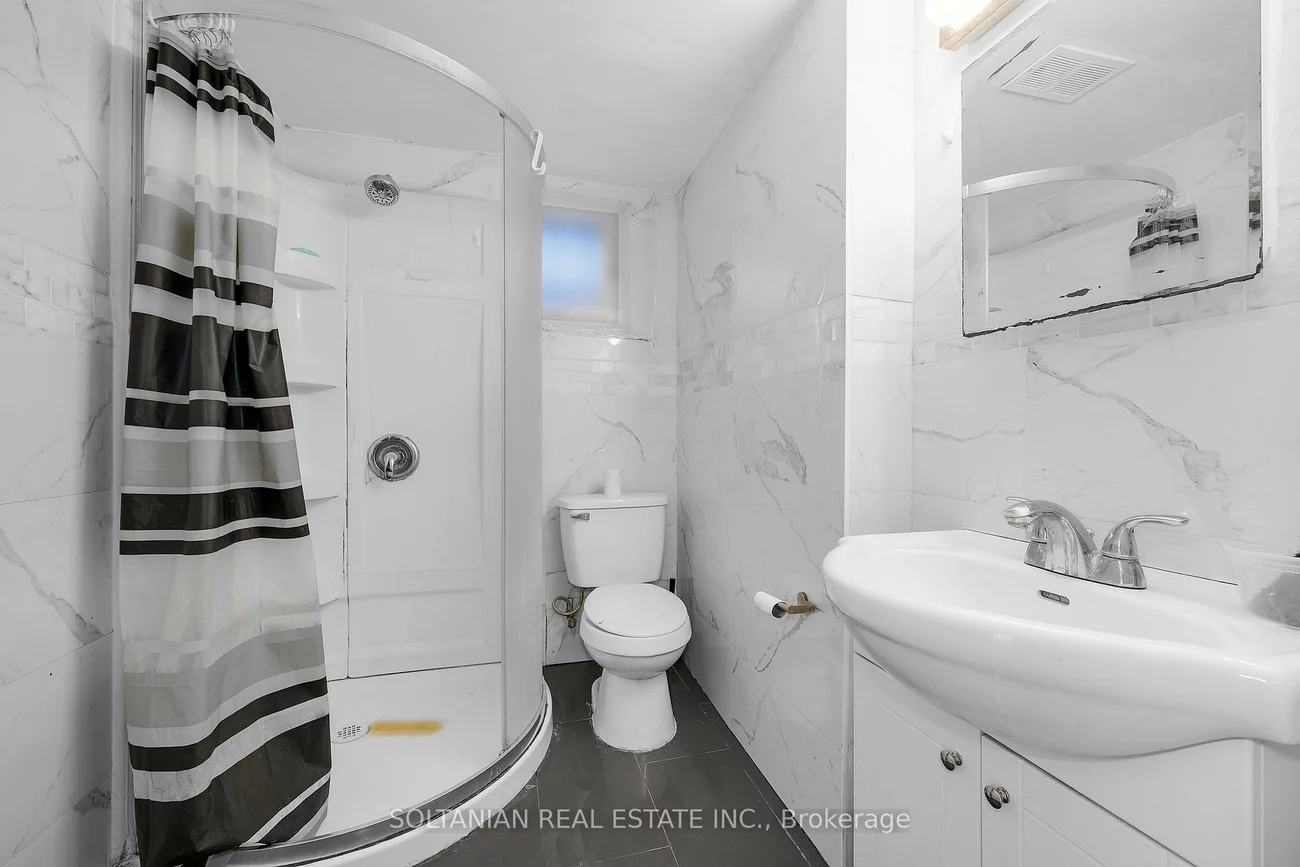 3053, Bayview, Bayview Village, Toronto