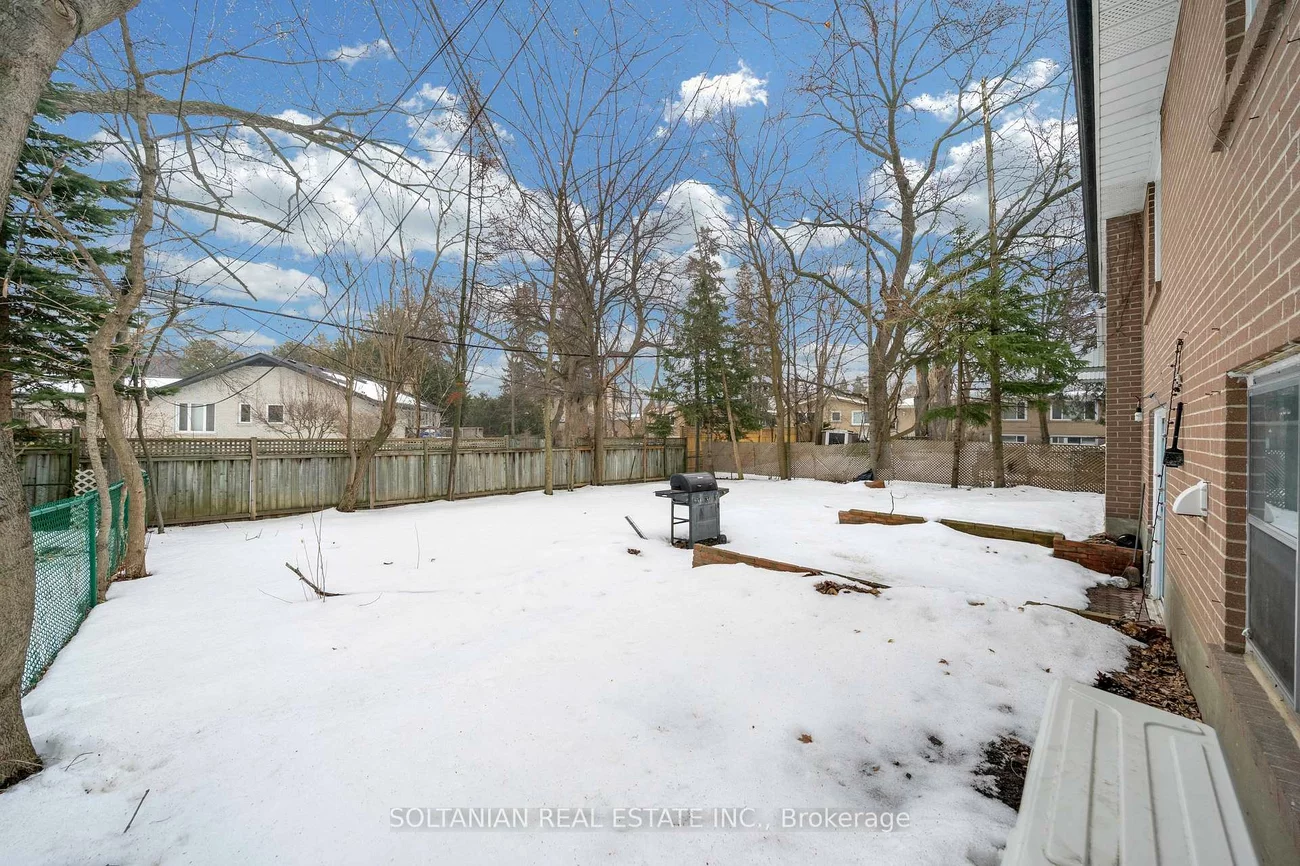 3053, Bayview, Bayview Village, Toronto