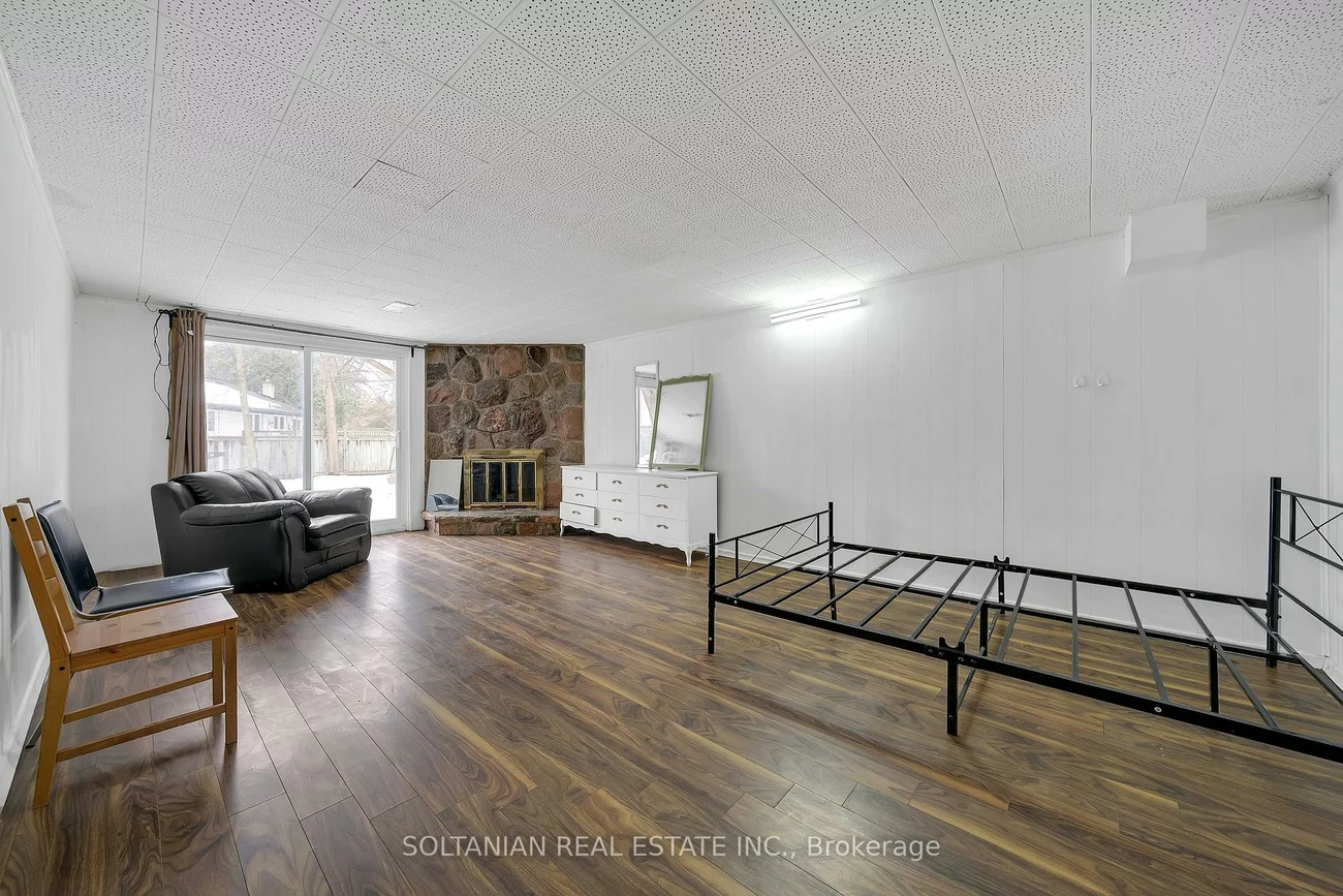 3053, Bayview, Bayview Village, Toronto