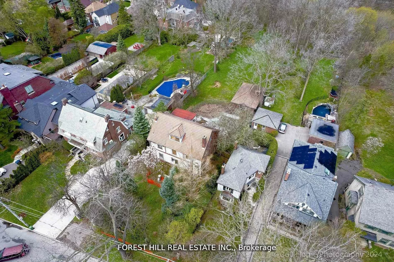 132, Blythwood, Lawrence Park South, Toronto