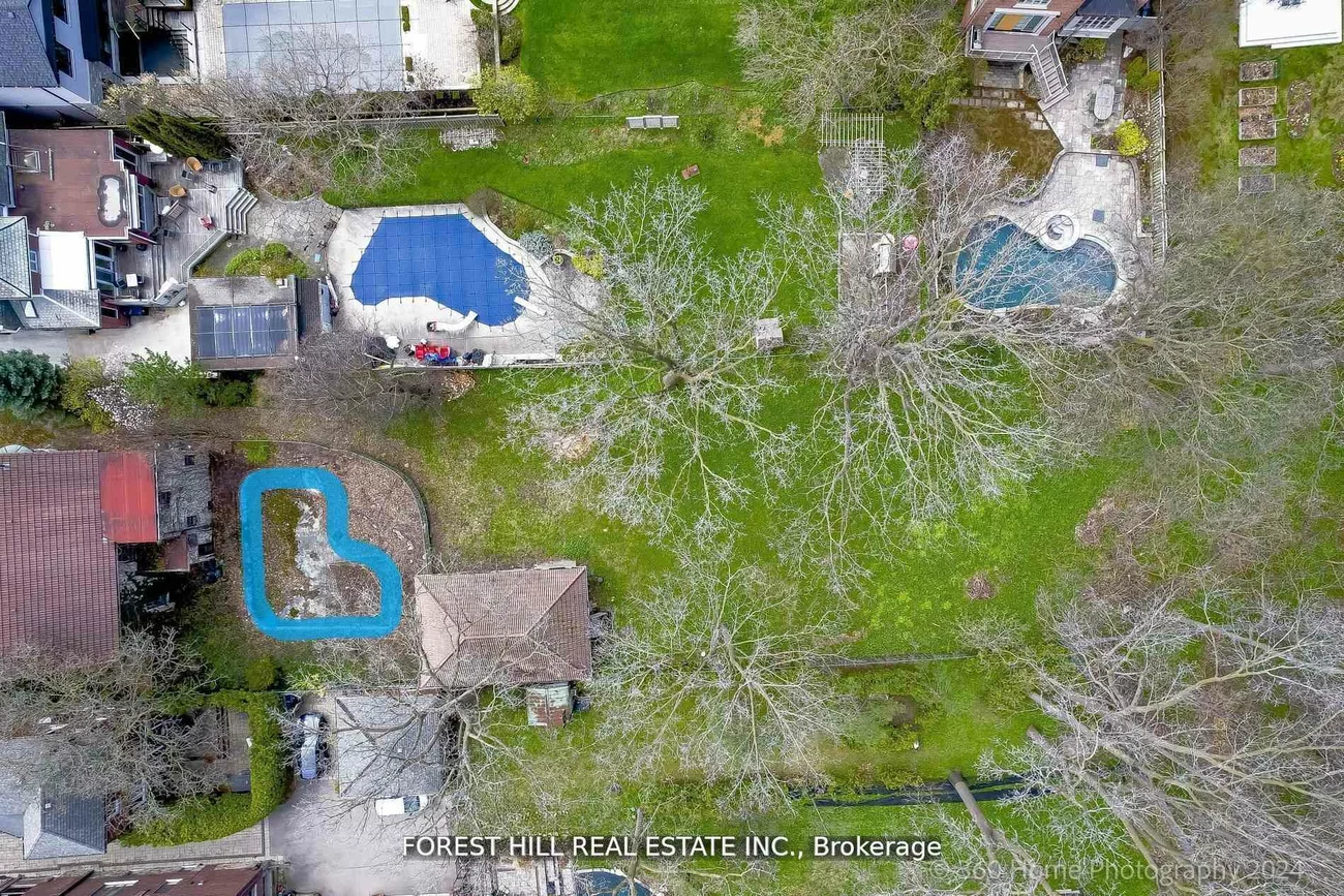 132, Blythwood, Lawrence Park South, Toronto