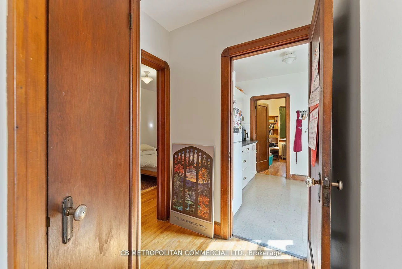 17, Augusta, Kensington-Chinatown, Toronto