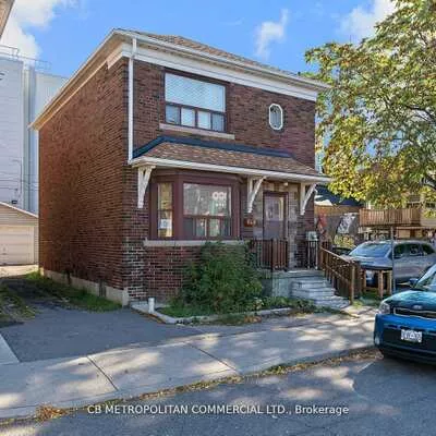 17, Augusta, Kensington-Chinatown, Toronto