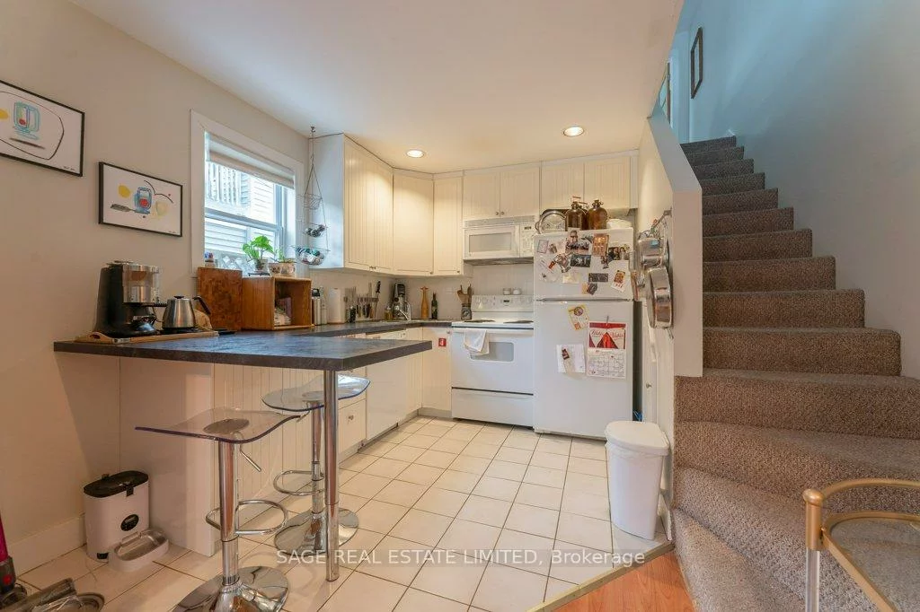 204, Berkeley, Moss Park, Toronto