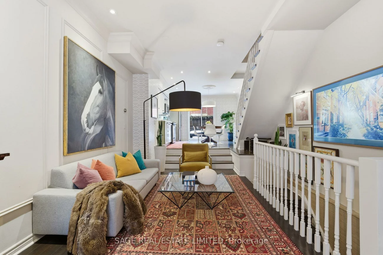 6, Old Trillium, Regent Park, Toronto