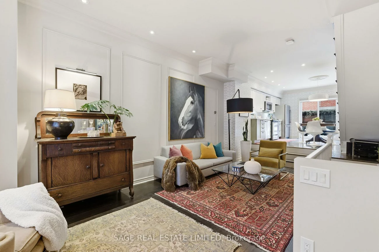 6, Old Trillium, Regent Park, Toronto