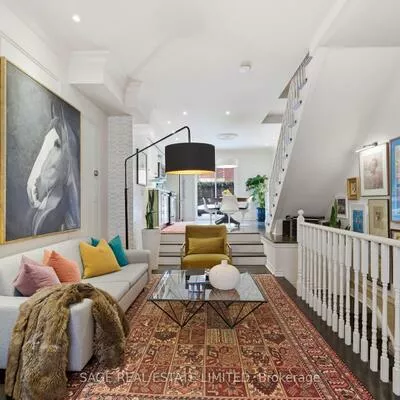 6, Old Trillium, Regent Park, Toronto