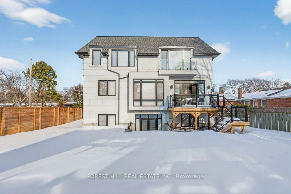 188, Burbank, Bayview Village, Toronto