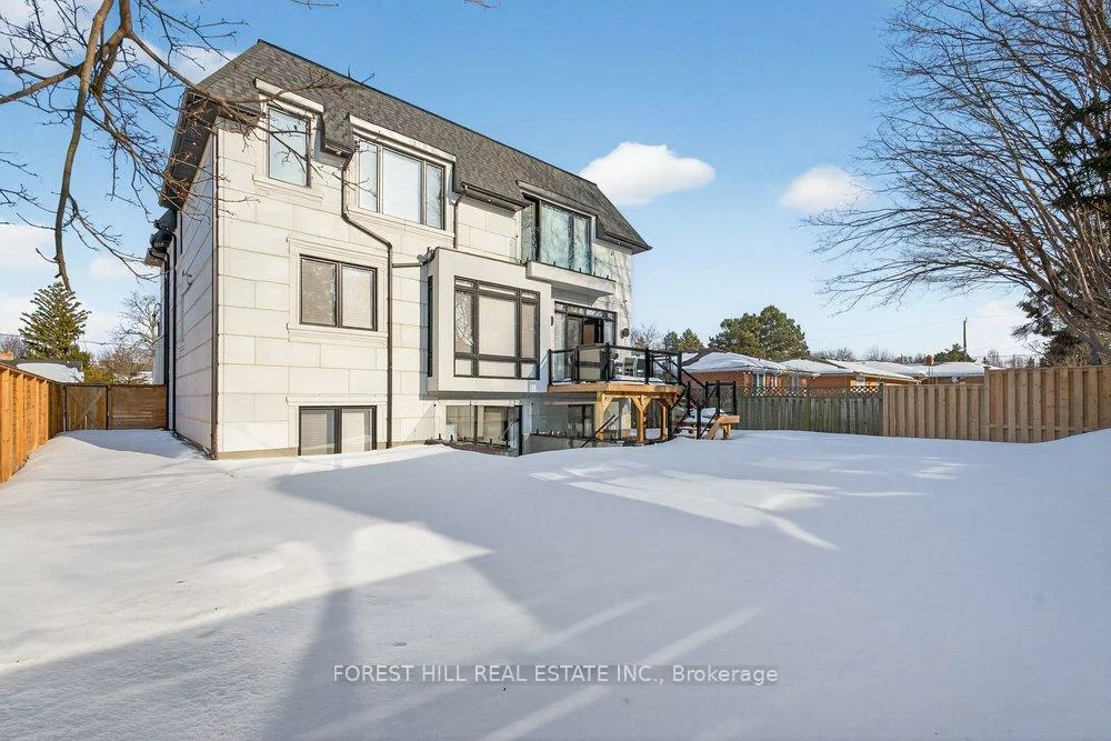 188, Burbank, Bayview Village, Toronto