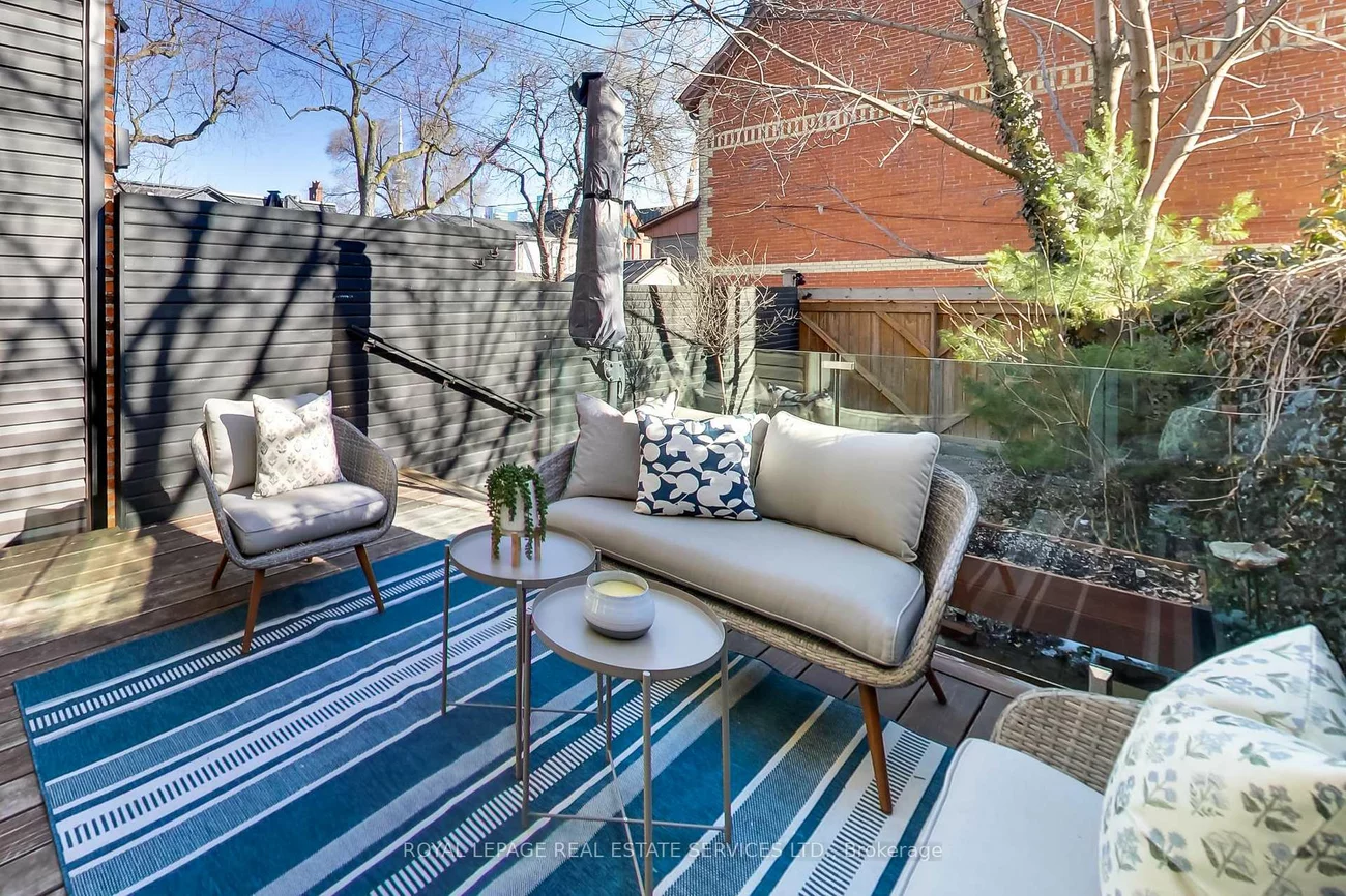 53, Robinson, Trinity-Bellwoods, Toronto