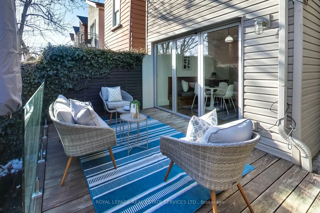 53, Robinson, Trinity-Bellwoods, Toronto