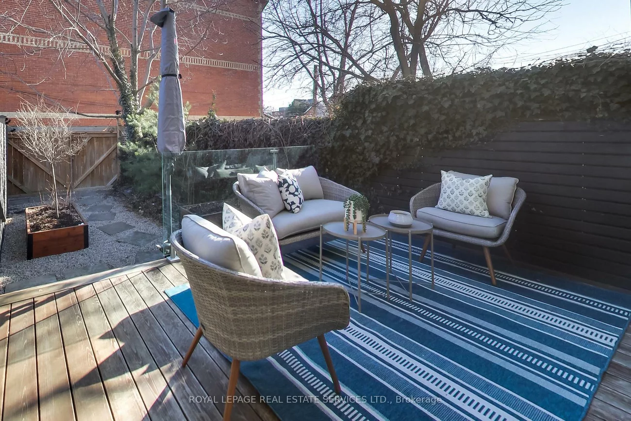 53, Robinson, Trinity-Bellwoods, Toronto