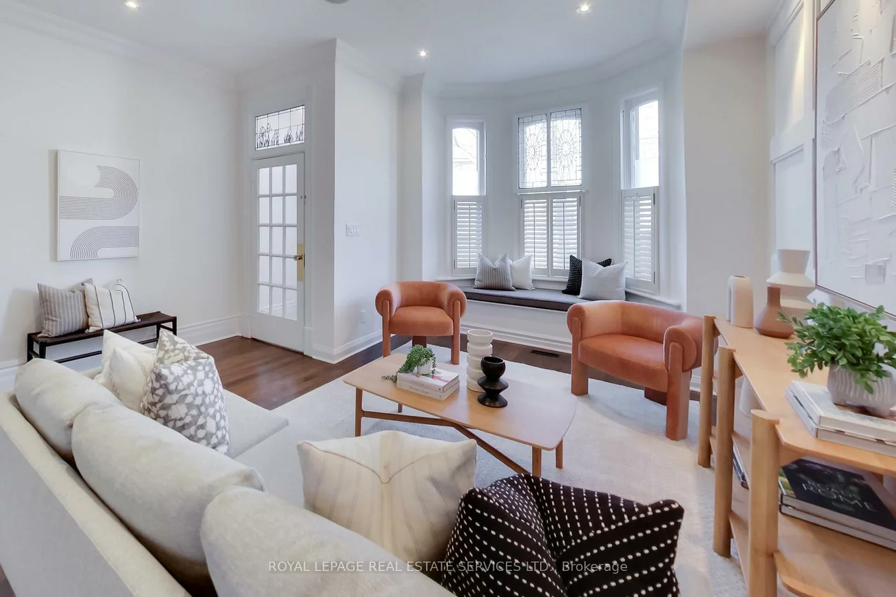 53, Robinson, Trinity-Bellwoods, Toronto