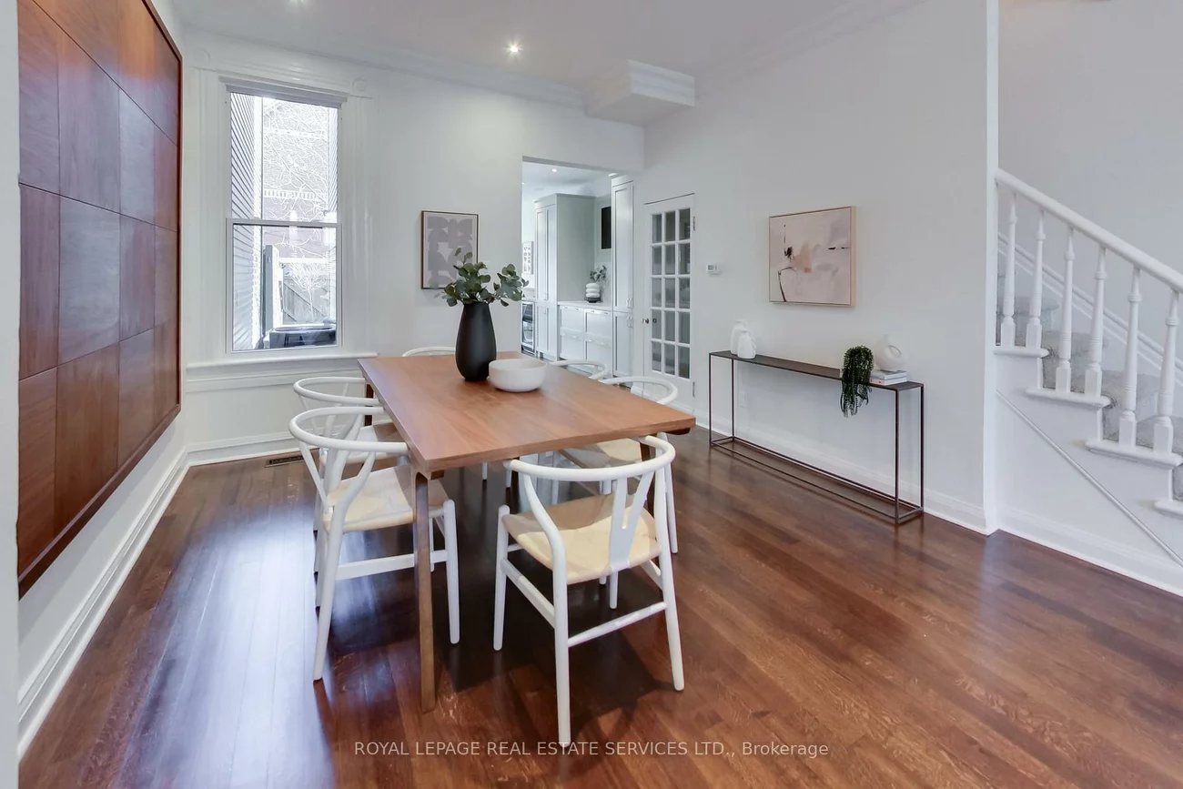 53, Robinson, Trinity-Bellwoods, Toronto