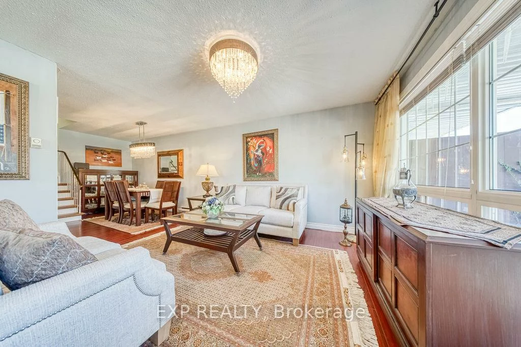 141, Angus, Don Valley Village, Toronto