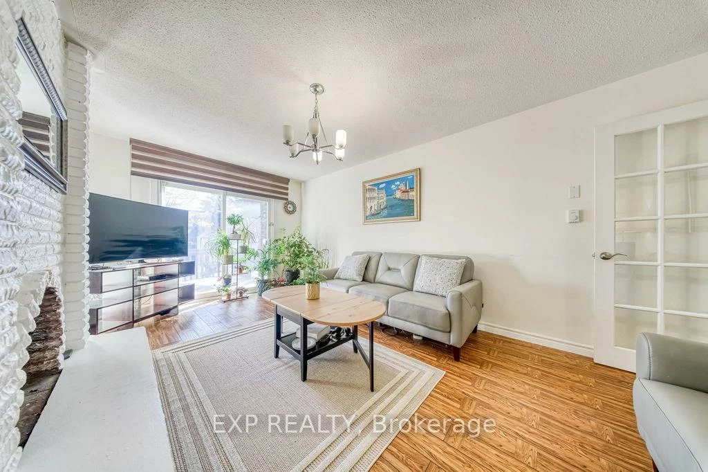 141, Angus, Don Valley Village, Toronto