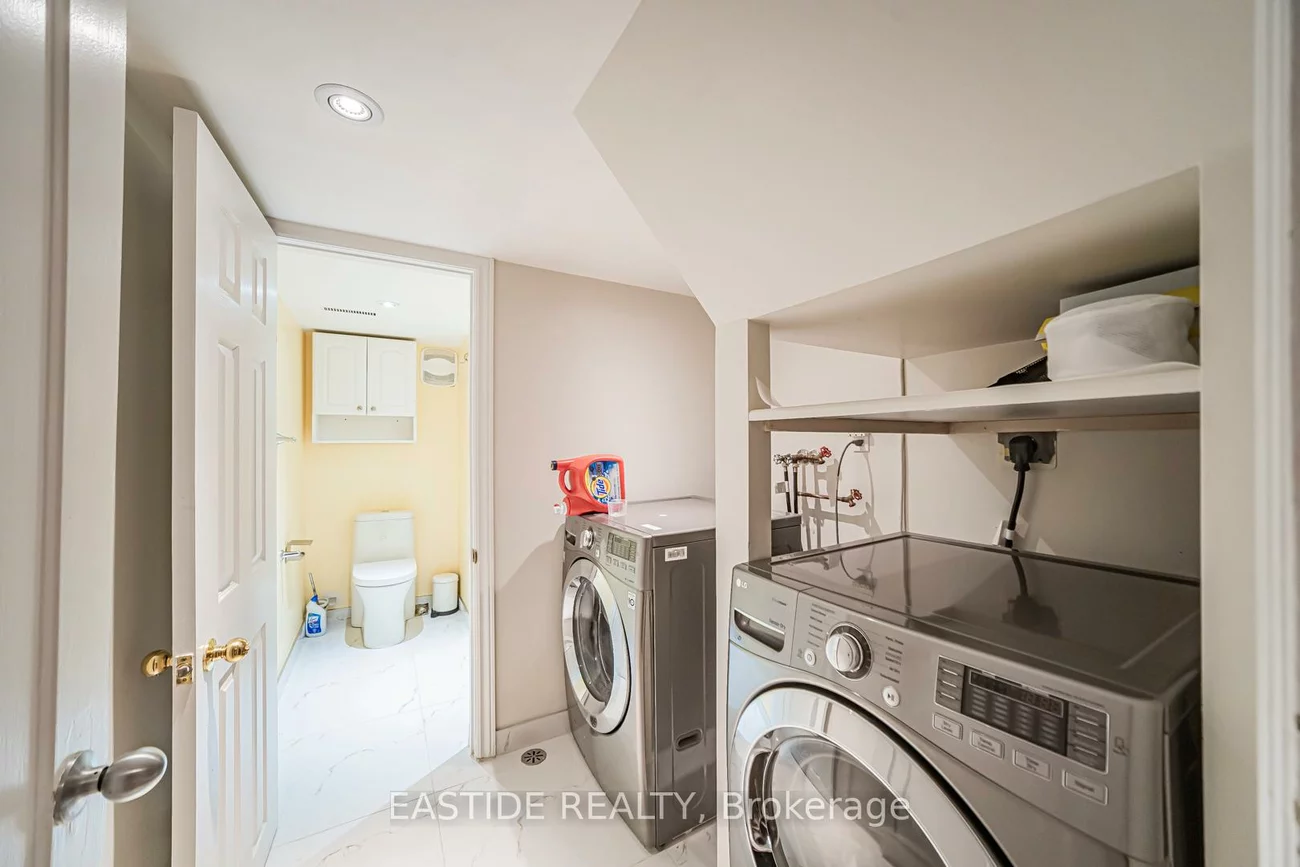 277, Lawrence, Bridle Path-Sunnybrook-York Mills, Toronto