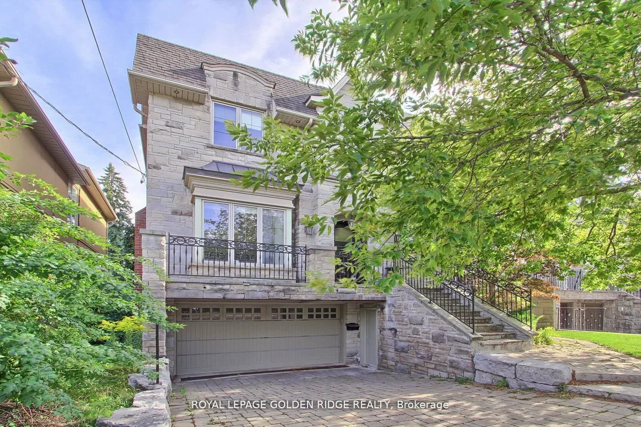 99, Bannockburn, Bedford Park-Nortown, Toronto
