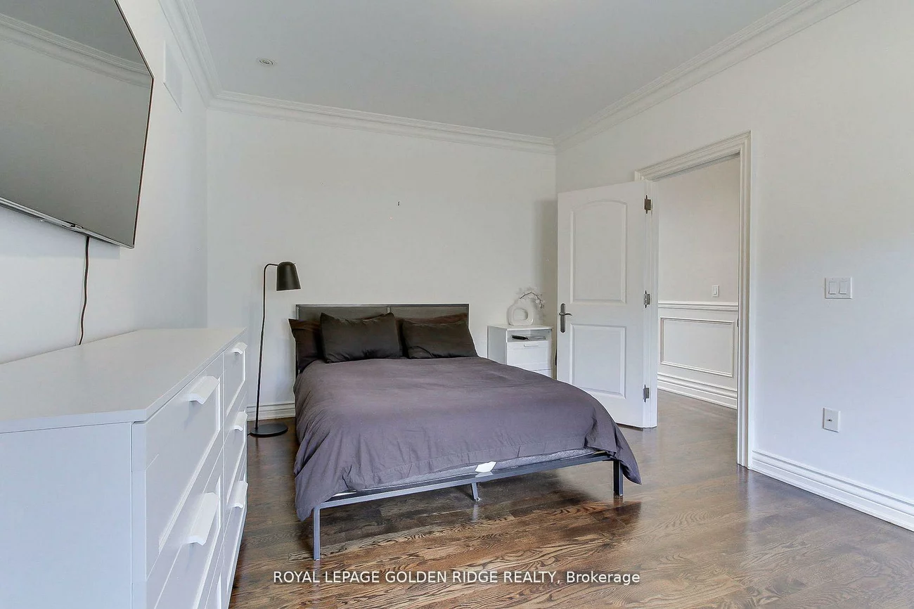 99, Bannockburn, Bedford Park-Nortown, Toronto