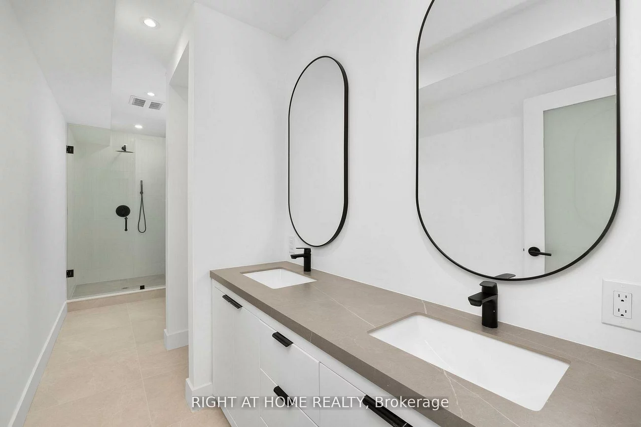 50, Lanark, Humewood-Cedarvale, Toronto