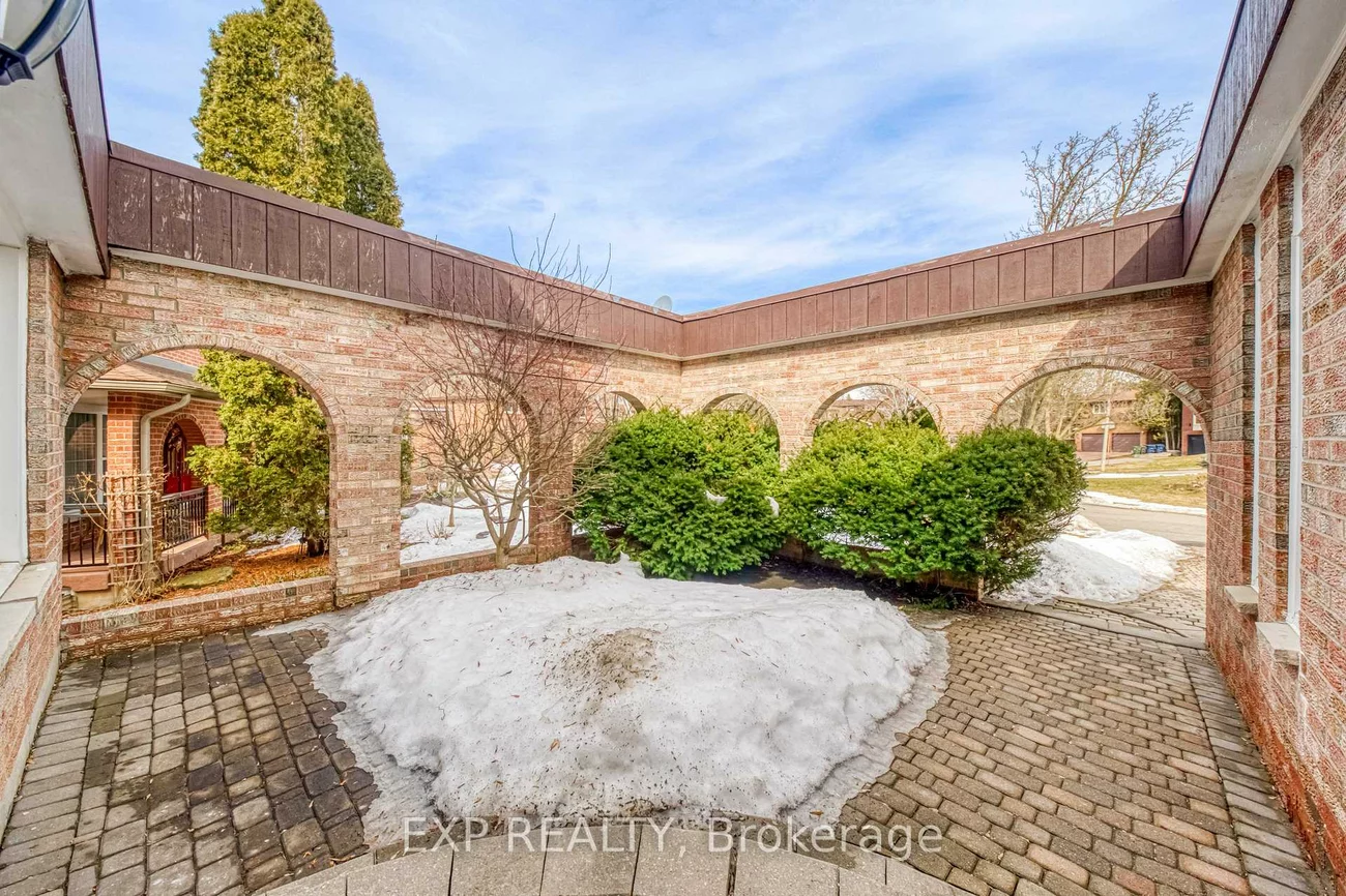 13, Carmel, Bayview Woods-Steeles, Toronto