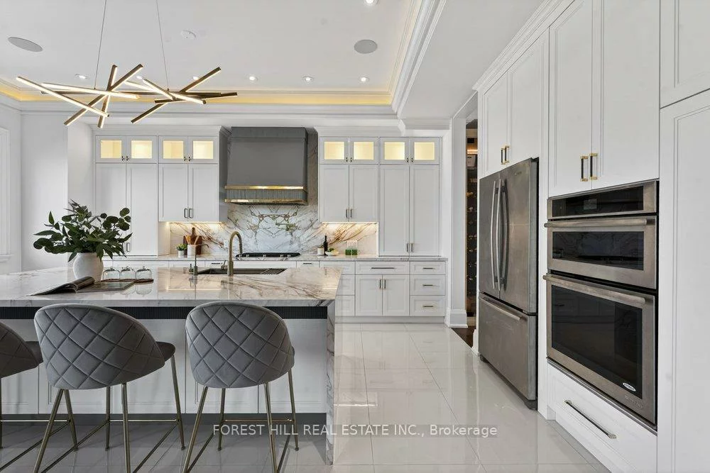 26, Madawaska, Newtonbrook East, Toronto