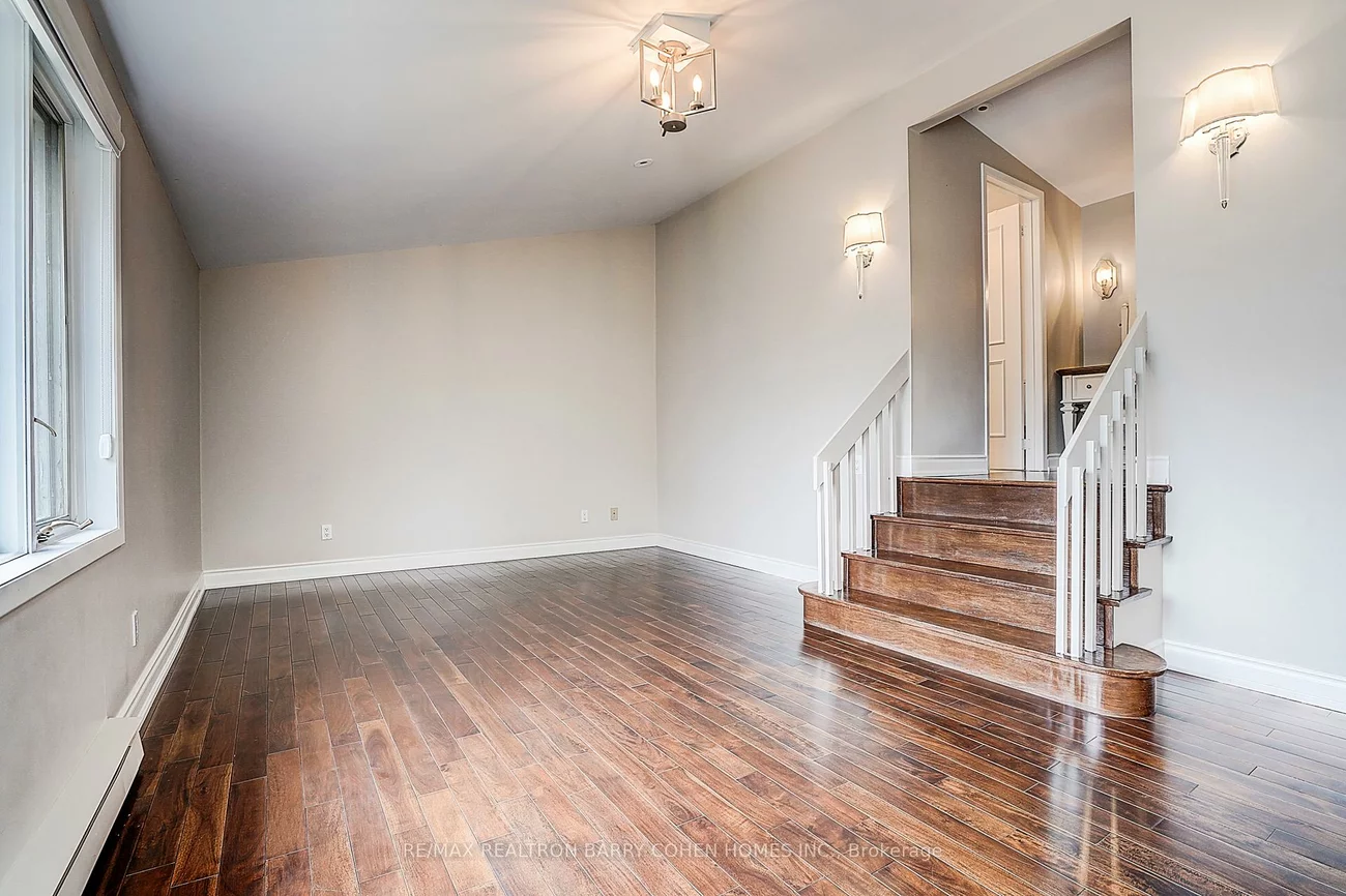 19, Lower Links, St. Andrew-Windfields, Toronto