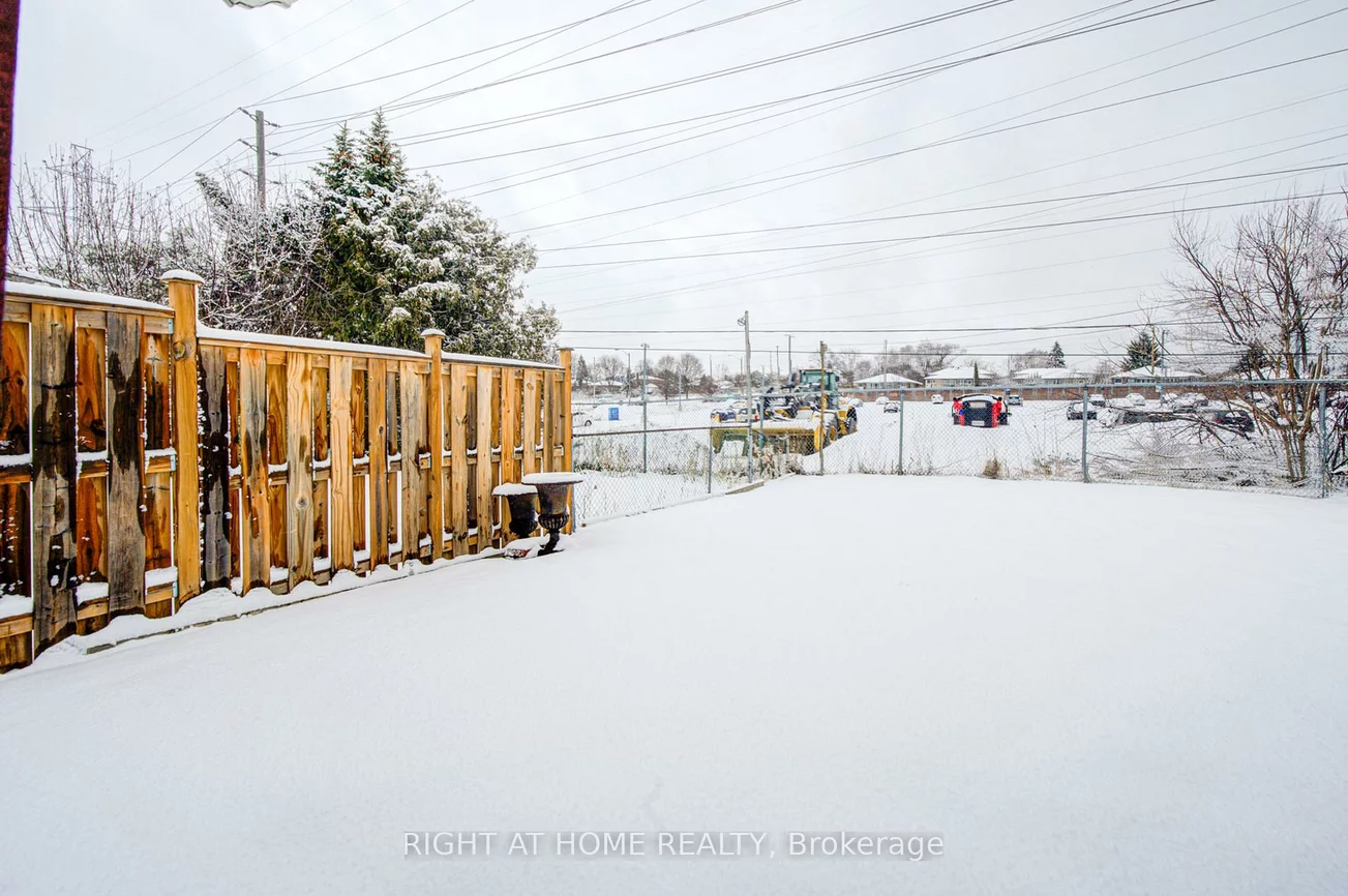 14, Castlebury, Bayview Woods-Steeles, Toronto